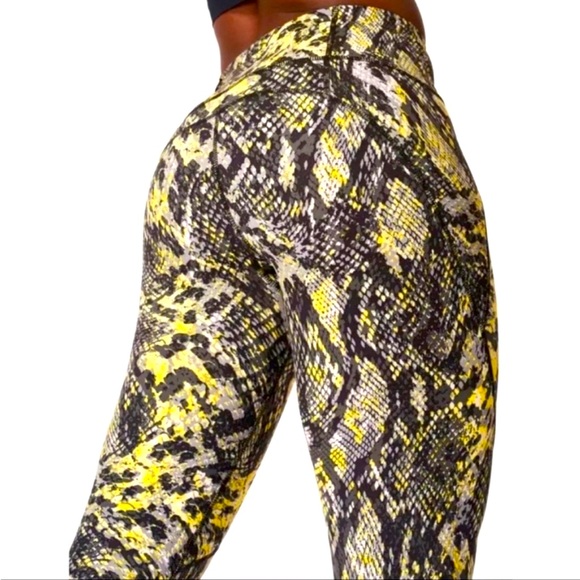 Sweaty Betty Pants - Sweaty Betty Power Pocket Workout Leggings In Citrus Green Snake Print- XS